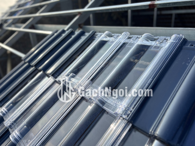 Ngói Sóng Lấy Sáng 10 Viên/m